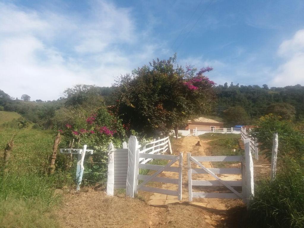 Casa em São Tomé das Letras Villa Exterior foto